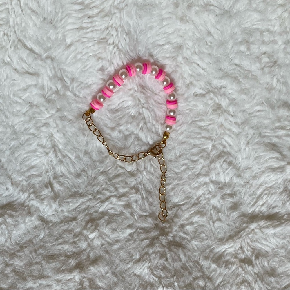 Tickled pink bracelet 🌸💐🌺💗